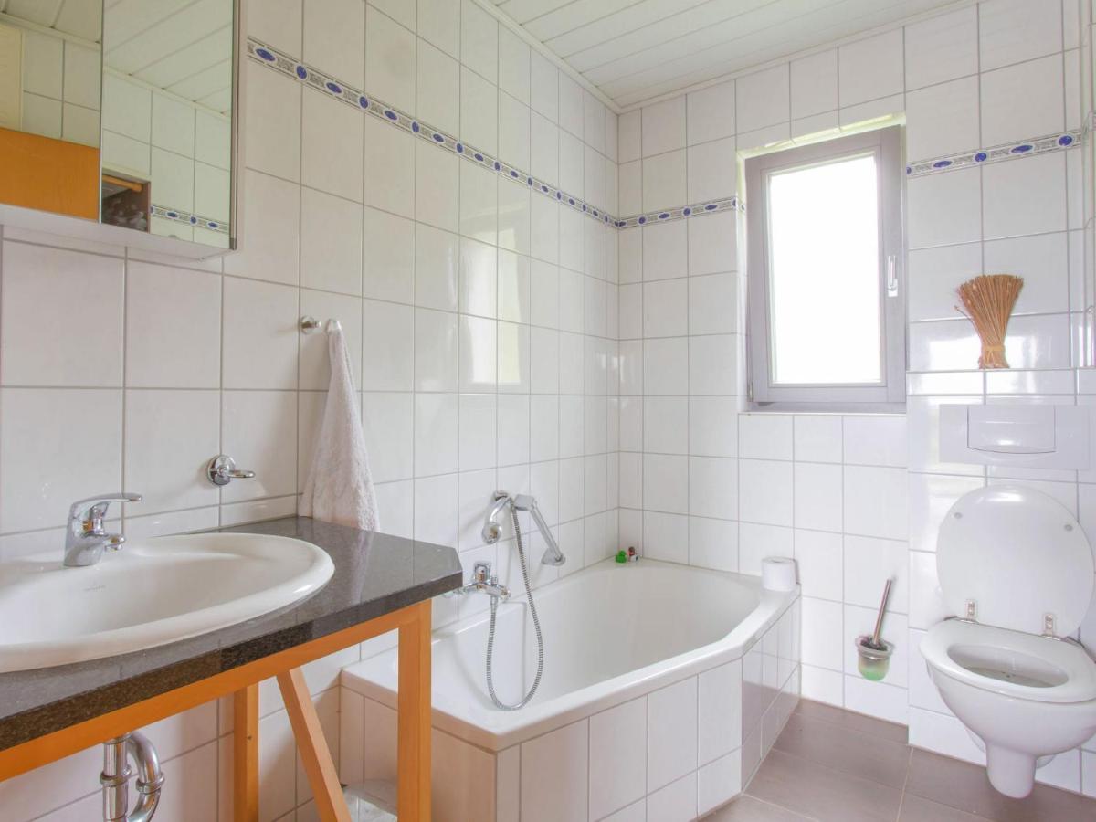 Luxurious Farmhouse Near The Ski Area Villa Хелентал Екстериор снимка